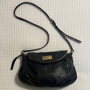 Marc Jacobs Black Leather Classic Q Natasha Crossbody Bag